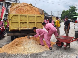 Pemprov Riau Tak Mau Disalahkan Soal Jalan Rusak: Masih Aset Pemkot Pekanbaru