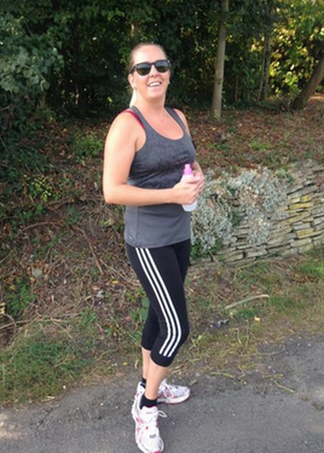 Fakta lain menyebutkan bahwa Gill terlihat tanpa cincin pernikahan pada musim panas tahun lalu dan status Facebooknya ditetapkan sebagai single. Pada 2022, ia masih mengenakan cincinnya dan berbagi foto selfie mesra dengan suaminya di media sosial. Namun, dalam unggahan Instagram lima minggu lalu tidak mengenakan cincinnya.Foto: dok. Facebook