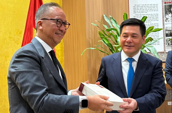 Indonesia-Vietnam jajaki kerja sama kendaraan listrik.