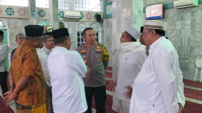 Kapolresta saat audiensi bersama tokoh masyarakat dan agama di Pekanbaru (Dok Humas Polresta)