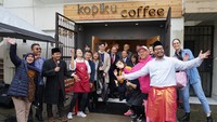 KJRI San Francisco meresmikan Kopiku Coffee. Itu adalah gerai kopi Indonesia pertama di San Francisco, AS.