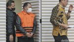 KPK Tahan Bupati Labuhanbatu Erik Adtrada