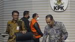 KPK Tahan Bupati Labuhanbatu Erik Adtrada