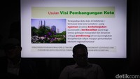 Usulan visi pembangunan kota meliputi aspek nyaman, keberlanjutan, berkeadilan, dan berperan sebagai pendorong peningkatan kesejahteraan rakyat maupun pertumbuhan ekonomi regional/nasional. 