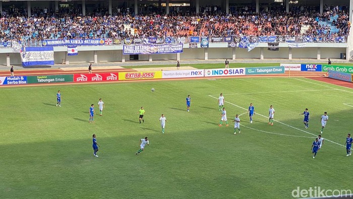 Laga antara PSIM Jogja vs PSMS Medan di Stadion Manggala Krida Jogja, Jumat (12/1/2024).