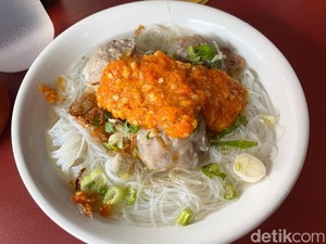 5 Bakso Paling Diantre di Jakarta, Rasa Gurihnya Bikin Ketagihan!