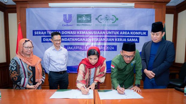 Lembaga filantropi di bawah naungan Nahdlatul Ulama (NU Care-LAZISNU), menerima donasi kemanusiaan sebesar Rp 1,5 miliar dari PT Unilever Indonesia Tbk (UNVR)