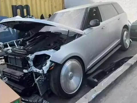 Mobil Kim Kardashian