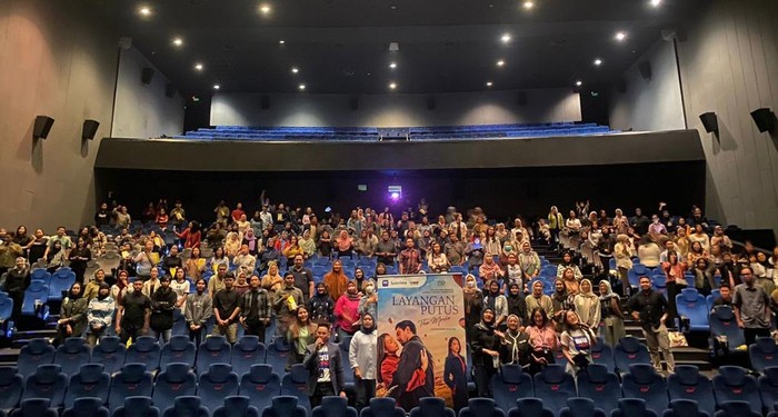 Nobar Layangan Putus