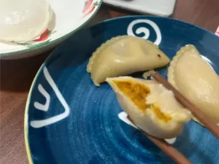 bikin pangsit rebus ternyata pastel