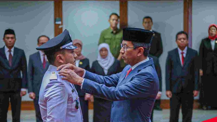 Penjabat (Pj) Gubernur DKI Jakarta Heru Budi Hartono melantik 103 Pejabat Administrator dan Pengawas.