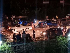 Papua Nugini Rusuh, Warga Antre Bahan Bakar