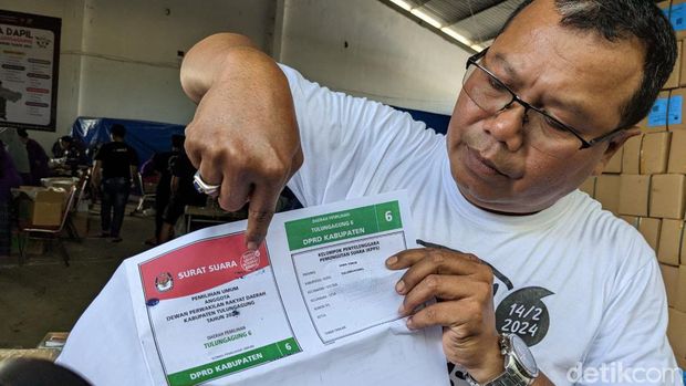 surat suara di tulungagung rusak