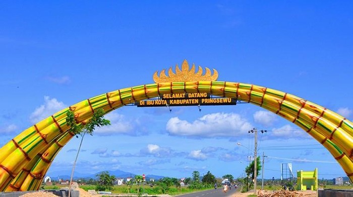Tugu Kabupaten Pringsewu