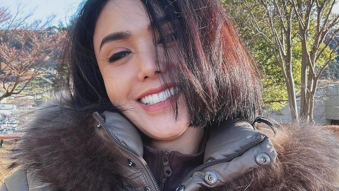 Yuni Shara