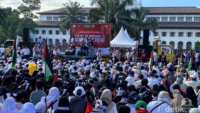Aksi bela Palestina di Bandung