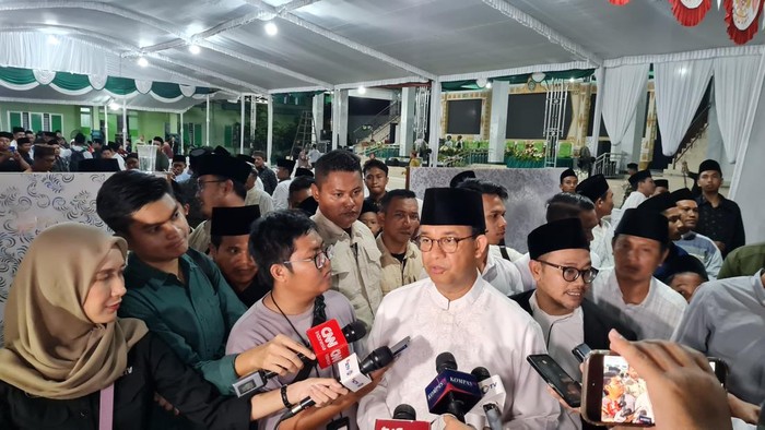 Anies usai hadiri haul KH Bisri di Jombang (Rumondang/detikcom)