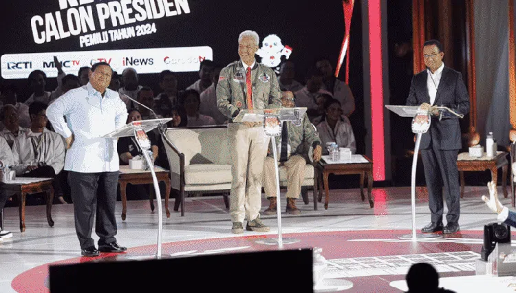 Bingkai Sepekan: Panas Debat Capres ketiga hingga Hari Patah Hati Se-Asia