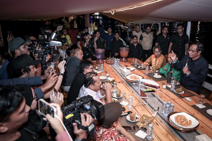 Calon Wakil Presiden (Cawapres) nomor urut 3 Mahfud Md