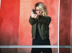 Sinopsis Jolt, Tayang Perdana di Bioskop Trans TV Hari Ini