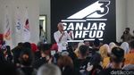 Ganjar Bakar Semangat Pendukungnya di Surabaya