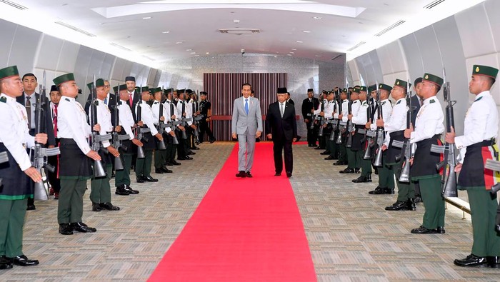 Jokowi Lanjutkan Kunjungan Kenegaraan ke Brunei (Rusman - Biro Pers Sekretariat Presiden)