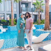 Mengejutkan, dalam komentarnya Malaikah mengaku tidak terlalu keberatan untuk hal ini. Tapi dia masih membelikanku G63 dan dia adalah ayah terbaik. Dia bisa selingkuh semaunya, Foto: Instagram