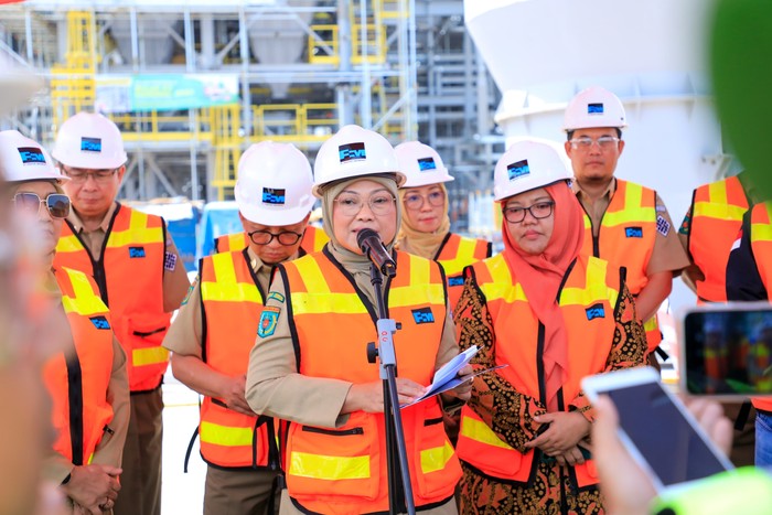 Menaker Canangkan Bulan K3 Nasional 2024 di Smelter Freeport Gresik