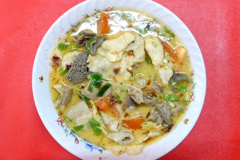 Merapat! 5 Sop Kaki Kambing Legendaris Ini Nikmat Banget