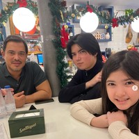 Punya paras tampan, unggahan Sean pun kerap dibanjiri pujian. Tak sedikit yang memuji Sean yang semakin besar terlihat semakin tampan. Foto: Instagram/@seanmikaelalexander