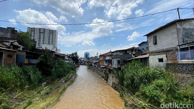 Sungai Cikapundung Bandung