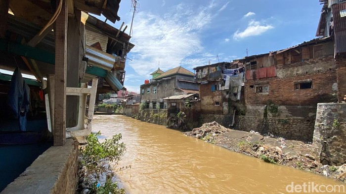 Sungai Cikapundung Bandung
