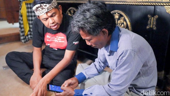 Dedi Mulyadi dan Wasta, suami dari Iin Lina
