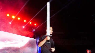 Angkat Pedang, Gibran Buka Turnamen Mentari E-Sport Mobile Legends
