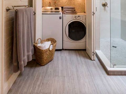 Ide Gabungkan Kamar Mandi dan Area Cuci