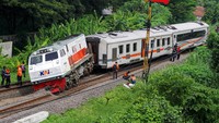 Anjloknya KA Pandalungan relasi Gambir-Surabaya-Jember di emplasemen Stasiun Tanggulangin terjadi pada Minggu (14/1/2024) pukul 07.57 WIB.