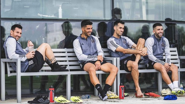 Eh Ketemu Lagi... Suarez, Messi, Alba, Busquets Reuni di Inter Miami