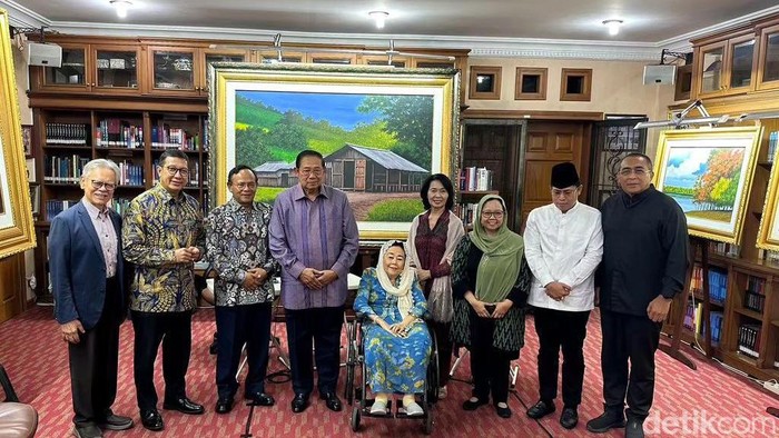 Pertemuan antara GNB dengan SBY (dok Instagram Lukman Hakim)