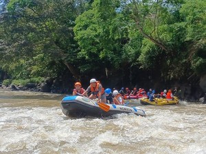 Dongkrak Potensi Wisata dan Menjaga Sungai Lewat Event Tasik Baseuh