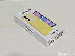 Unboxing Galaxy A15, HP Samsung Terbaru Harga Rp 2 Jutaan