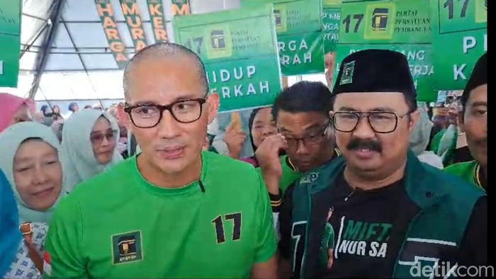Sandiaga saat berada di pelatihan membuat sabun di Bandungan, Kabupaten Semarang