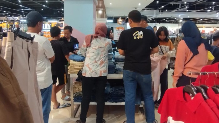 Transmart Full Day Sale