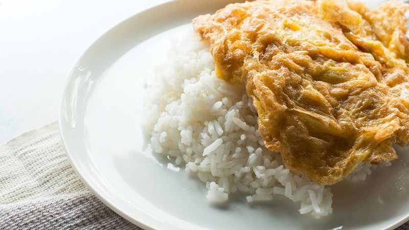 5 Hidangan Telur Paling Top di Asia Tenggara, Ada Telur Terong hingga Balut