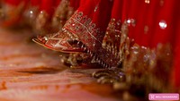 Pernikahan di India kerap menjadi ajang pamer yang semakin memperlebar ketimpangan sosial ekonomi warganya.   