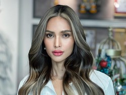 7 Potret Artis Thailand Bikin Tato Mirip Lisa BLACKPINk Supaya Beruntung