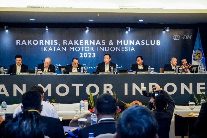 Bamsoet Buka Rapat Koordinasi IMI, Bahas Agenda Kalender Event Tahun 2024