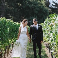 Dalam momen tersebut juga hadir putrri mereka yang berusia enam tahun. Seperti dikutip News Australia, putri Jacinda mengenakan gaun pengantin peninggalan nenek moyangnya.  Foto: Felicity Jean Photography