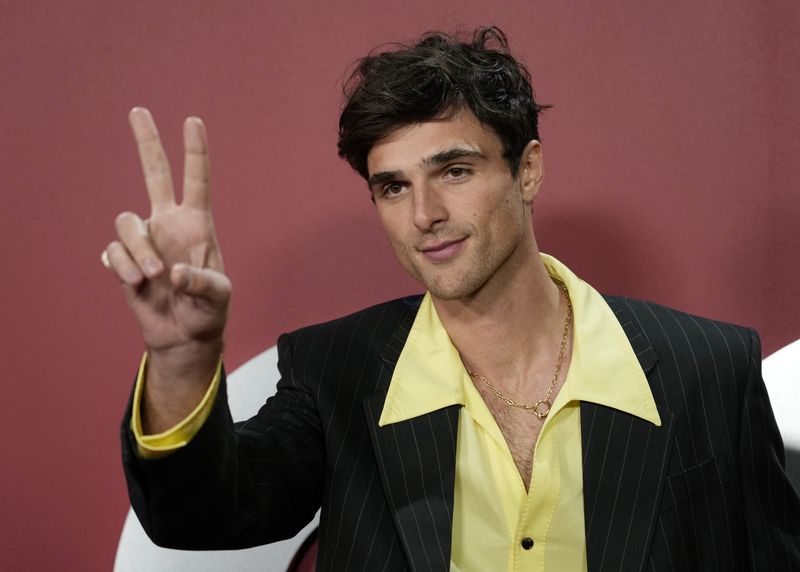 Actor Jacob Elordi poses at GQ's Men of the Year Party at Bar Marmont, Thursday, Nov. 16, 2023, in Los Angeles. (AP Photo/Chris Pizzello)