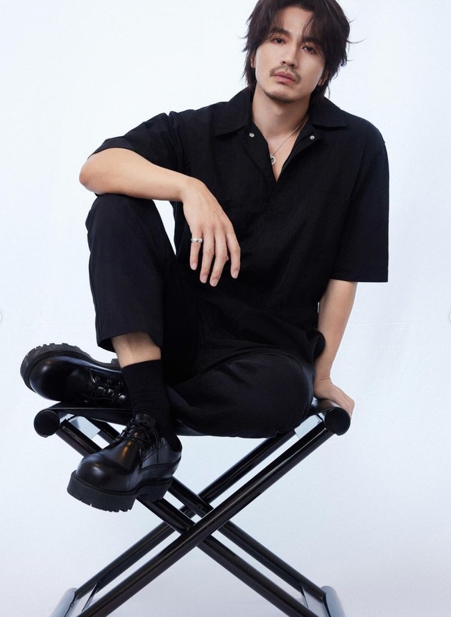 Selain berprofesi sebagai aktor, Jerry juga dikenal sebagai seorang penyanyi. Ia sudah merilis 3 buah album solo yaitu Jerry For You, Freedom, dan My Secret Lover. Foto: Instagram/@jerry_yan_official