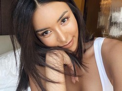 Potret Model yang Kisahnya Tragis, Tangan Diamputasi karena Alasan Misterius